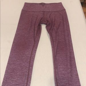 Like New Lululemon 7/8 Wunder Under Leggings